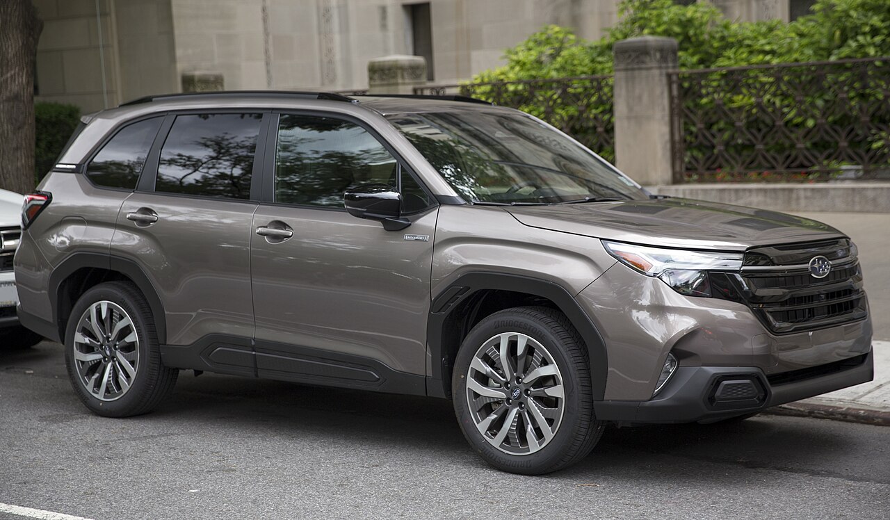 Exclusive: 2026 Subaru Forester Hybrid: Pros and Cons