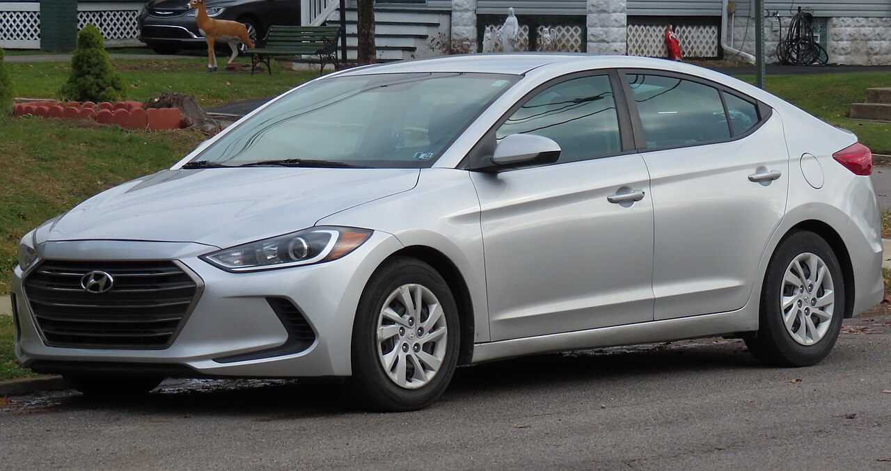Interesting 2026 Hyundai Elantra (SE) Review: Who are the toughest competitors in 2026?